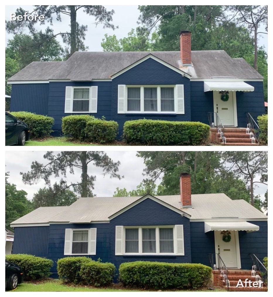 Before-and-after results of roof cleaning in Arlington WA on a blue house